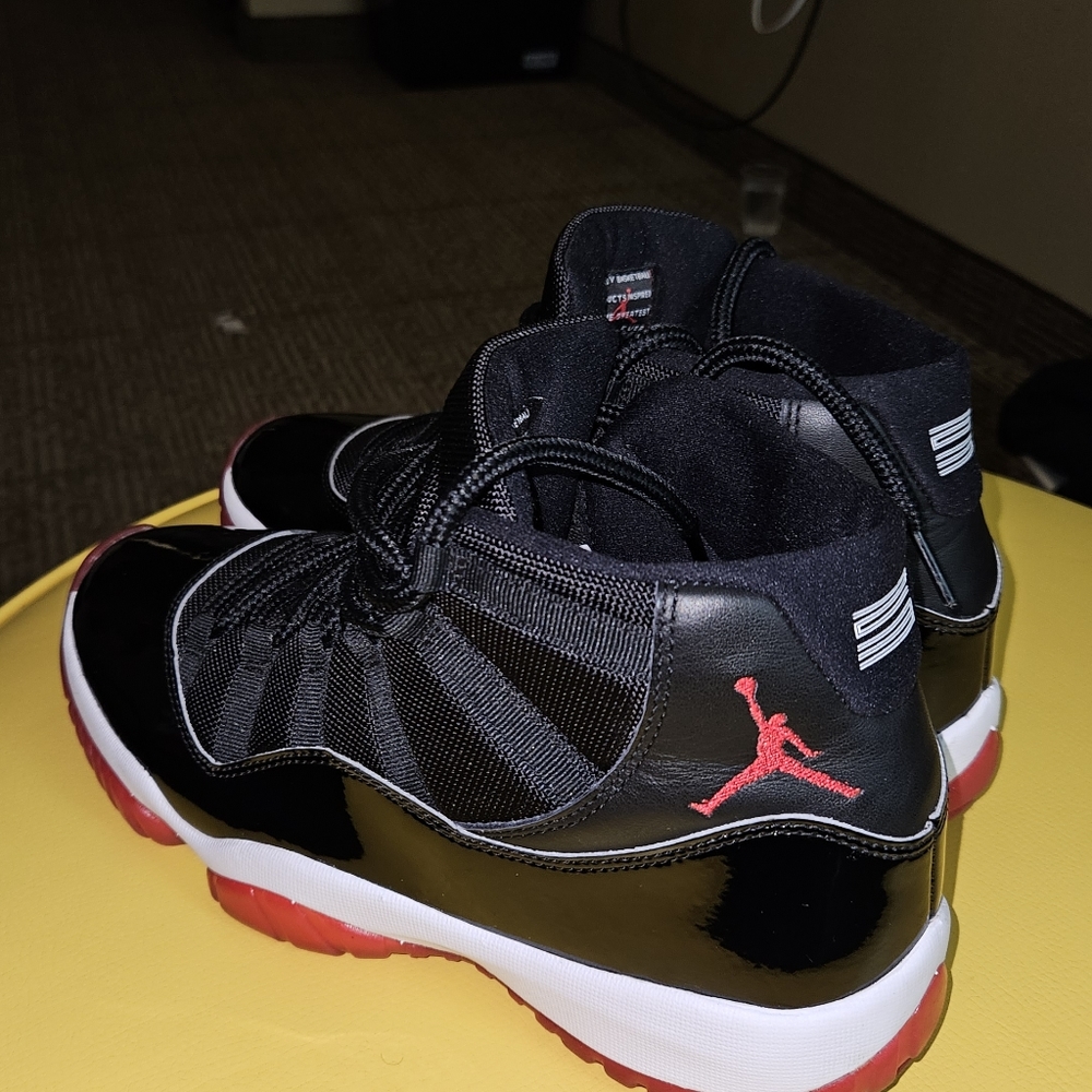 Air Jordan Retro Bred 11 2019